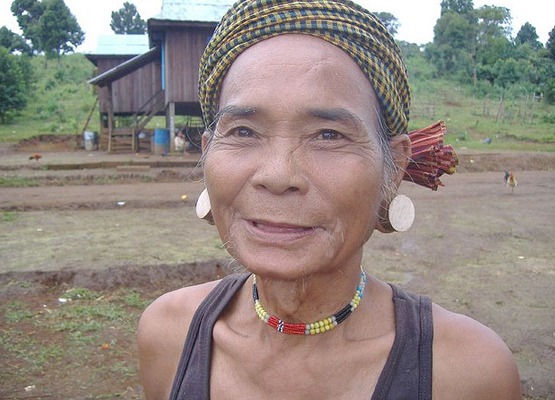 attraction-Mundolkiri Old Lady Population.jpg